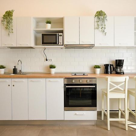 Classy Comfort - Chic Studio On Regina Elisabeta Bucureşti Exterior foto