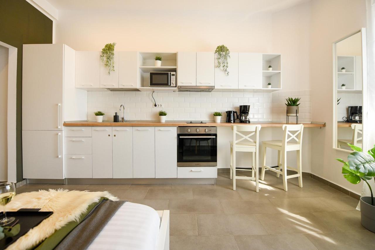 Classy Comfort - Chic Studio On Regina Elisabeta Bucureşti Exterior foto