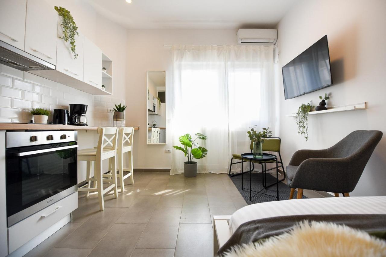 Classy Comfort - Chic Studio On Regina Elisabeta Bucureşti Exterior foto